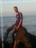 Ilyas9 a man of 34 years old living in Algérie looking for some men and some women
