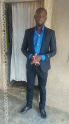 Johny41 a man of 34 years old living at Kinshasa looking for some men and some women