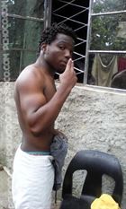 Caetano1 a man of 28 years old living at Maputo looking for some men and some women