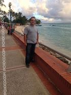 Julien49 a man of 46 years old living at Baie-Mahault looking for a woman