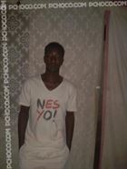 Millimonos a man of 41 years old living at Conakry looking for some men and some women
