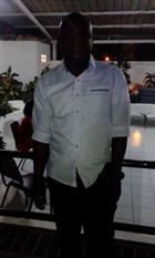 KevonRoach a man of 43 years old living at Arima looking for some men and some women