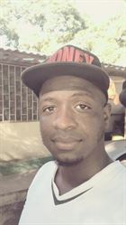 Ibraimo a man of 35 years old living at Maputo looking for a woman