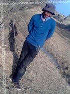 RanohaRanoha un homme de 33 ans vivant à Maseru recherche des hommes et des femmes