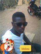 Medoxy a man of 31 years old living in Burkina Faso looking for some men and some women