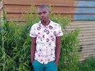 Paseka un homme de 31 ans vivant à Maseru recherche des hommes et des femmes
