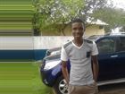 Helcio a man of 30 years old living at São Tomé looking for some men and some women