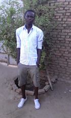 Athanase6 a man of 30 years old living at Ndjamena looking for some men and some women