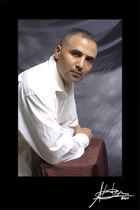 Anas a man of 46 years old living in Maroc looking for some men and some women