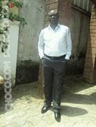 Sergebill a man of 41 years old living in Cameroun looking for a woman