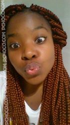 Naomi a woman of 28 years old living in Côte d'Ivoire looking for some men and some women
