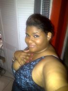 Danielle a woman of 33 years old living at Trinité-et-Tobago looking for some men and some women