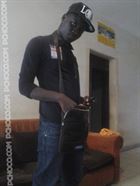 Lamine8 a man of 28 years old living in Côte d'Ivoire looking for some men and some women