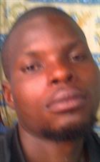 Gomina a man of 40 years old living in République du Congo looking for a woman