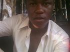 Press a man of 35 years old living in Côte d'Ivoire looking for some men and some women