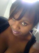 Sethu a woman noire of 34 years old looking for some men and some women
