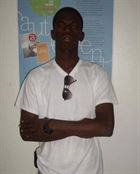 NitDoffHaidara a man of 30 years old living at Nouakchott looking for some men and some women