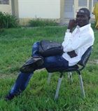 Papin2 a man of 34 years old living at Ndjamena looking for some men and some women
