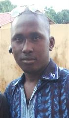 ZouzAZ a man of 35 years old living at Conakry looking for some men and some women