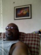 Alhaji4 a man of 39 years old living in Émirats arabes unis looking for a woman