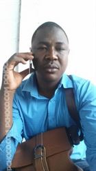 Patediakite a man of 28 years old living in République du Congo looking for some men and some women