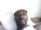 Adetoks a man of 41 years old living in Angleterre looking for a young woman