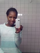 Apriata a woman of 32 years old living at Maputo looking for some men and some women