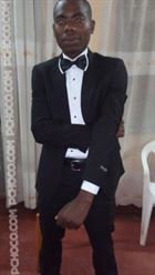 Gilberto4 a man of 35 years old living at Bujumbura looking for a woman