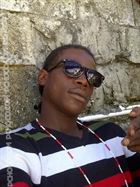 Jabarry a man of 32 years old living at Bridgetown looking for some men and some women